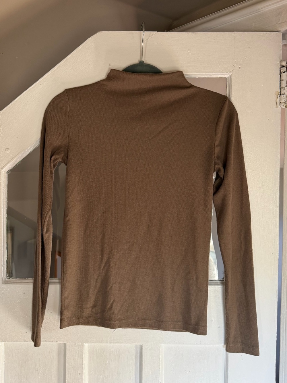 Zara Essential Women's Green Long-Sleeve Mock Neck Top